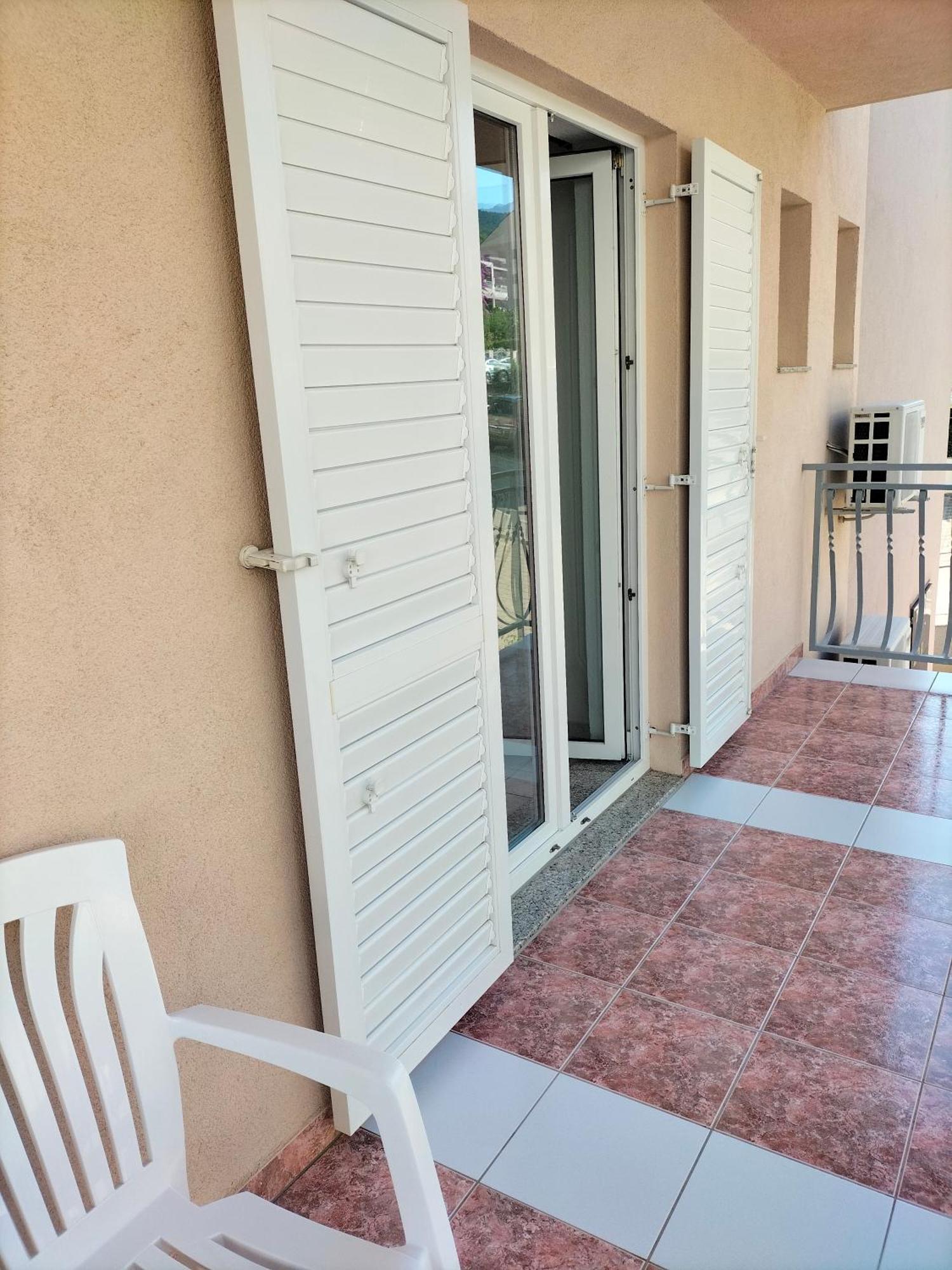 Studie-Apartment In Makarska, Kroatien Экстерьер фото